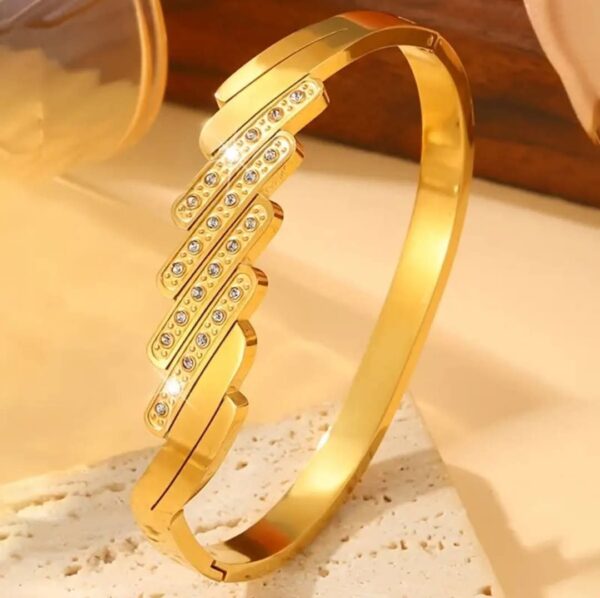 Bracelet style No. 308