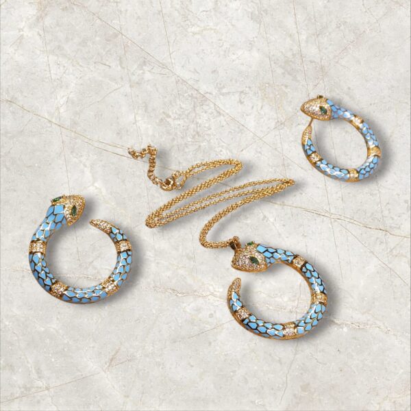 Stylish Snake Design Necklace and Earrings